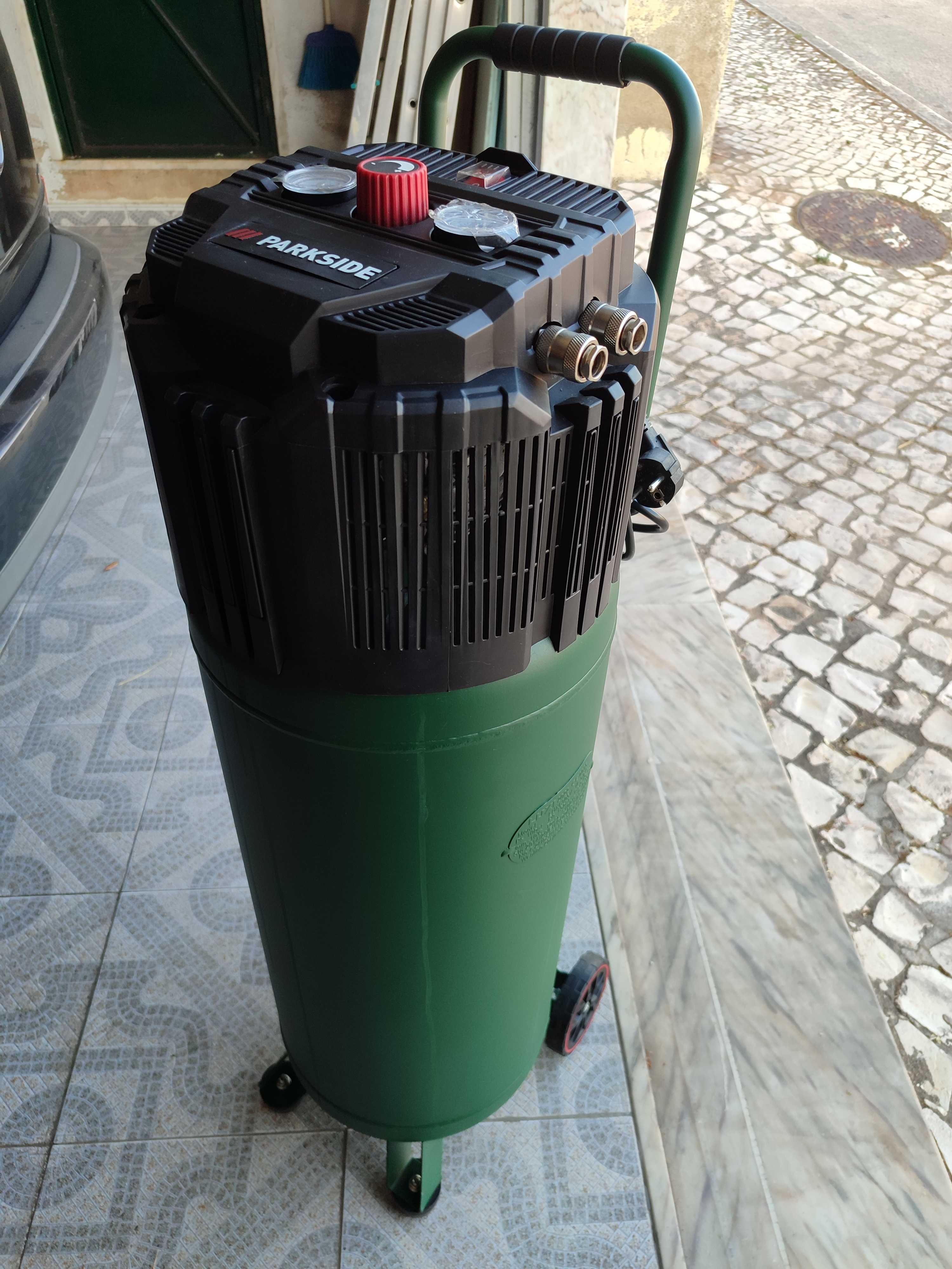 Compressor vertical 50L Parkside NOVO