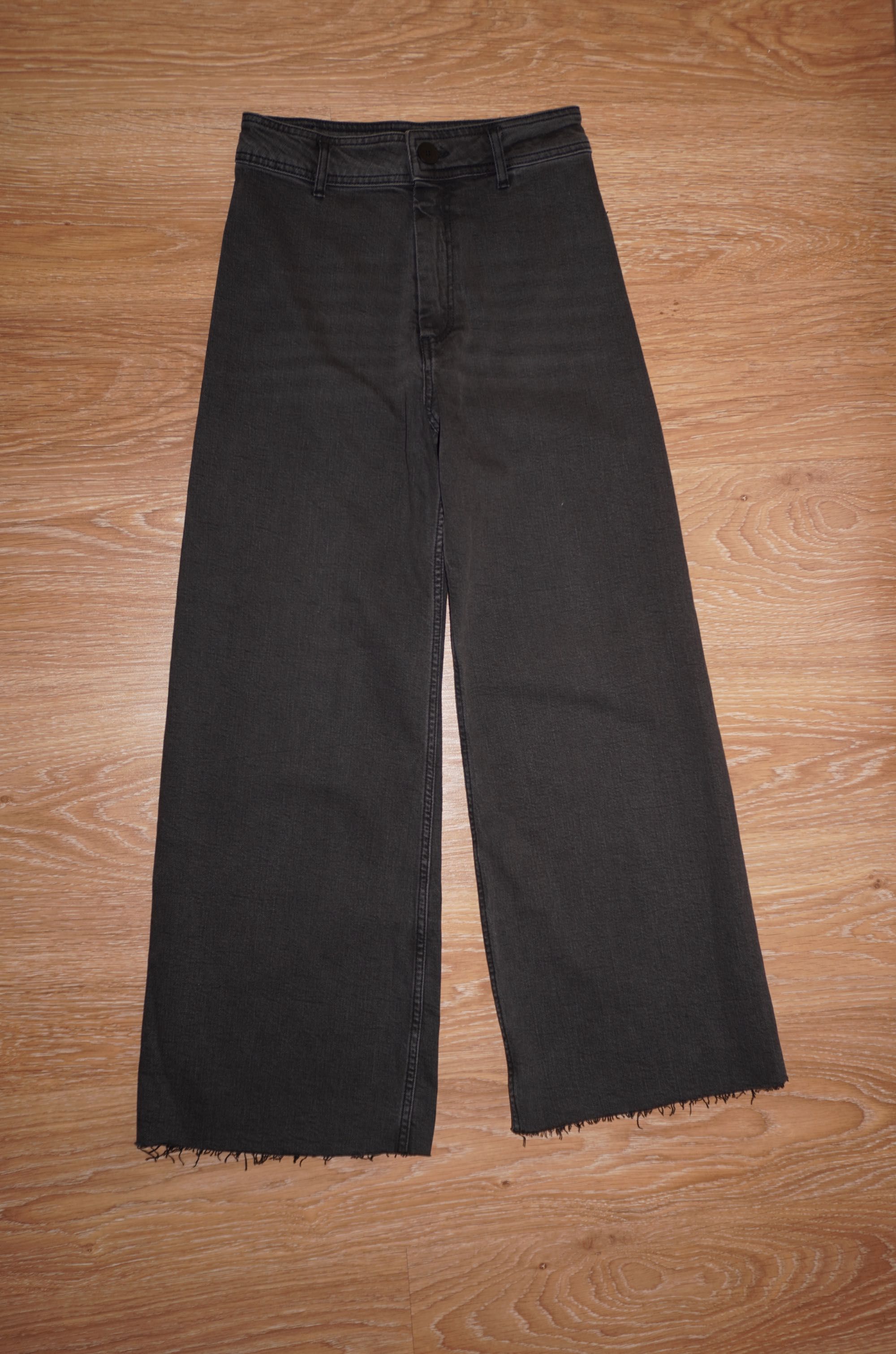 Графитовые джинсы клеш zara