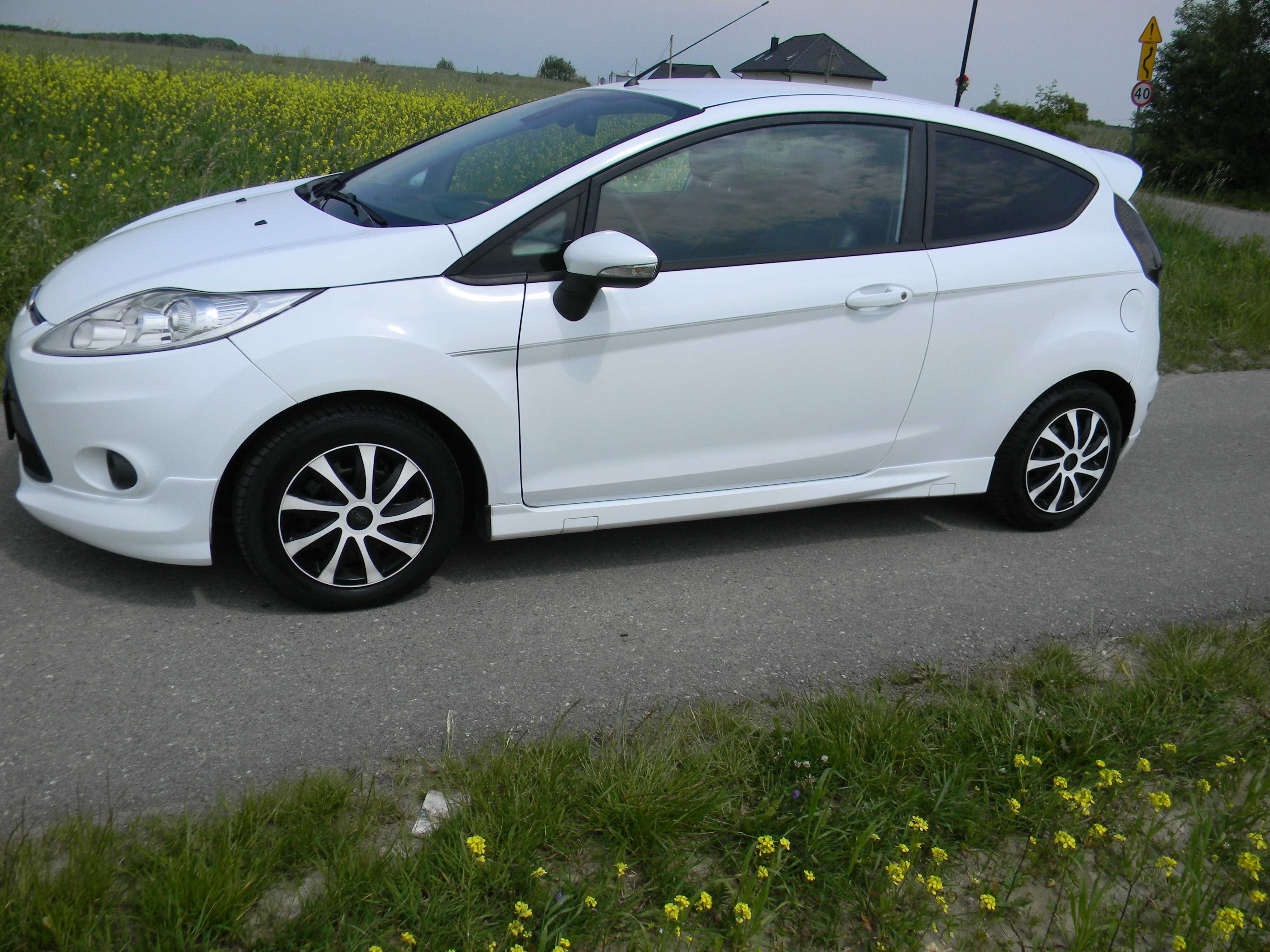 Ford Fiesta 1.6DCI Wersja Limitowana Full Opcja Skóra Lampa Led