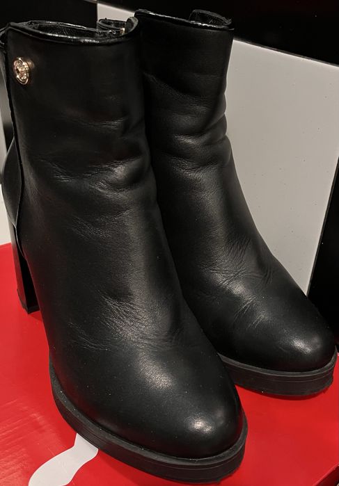 Черевики ботинки чобітки  сапоги ботильйони Міда