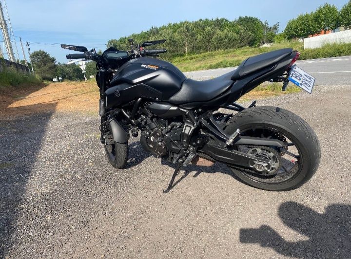 Vendo ou Troco MT 07 de 2020