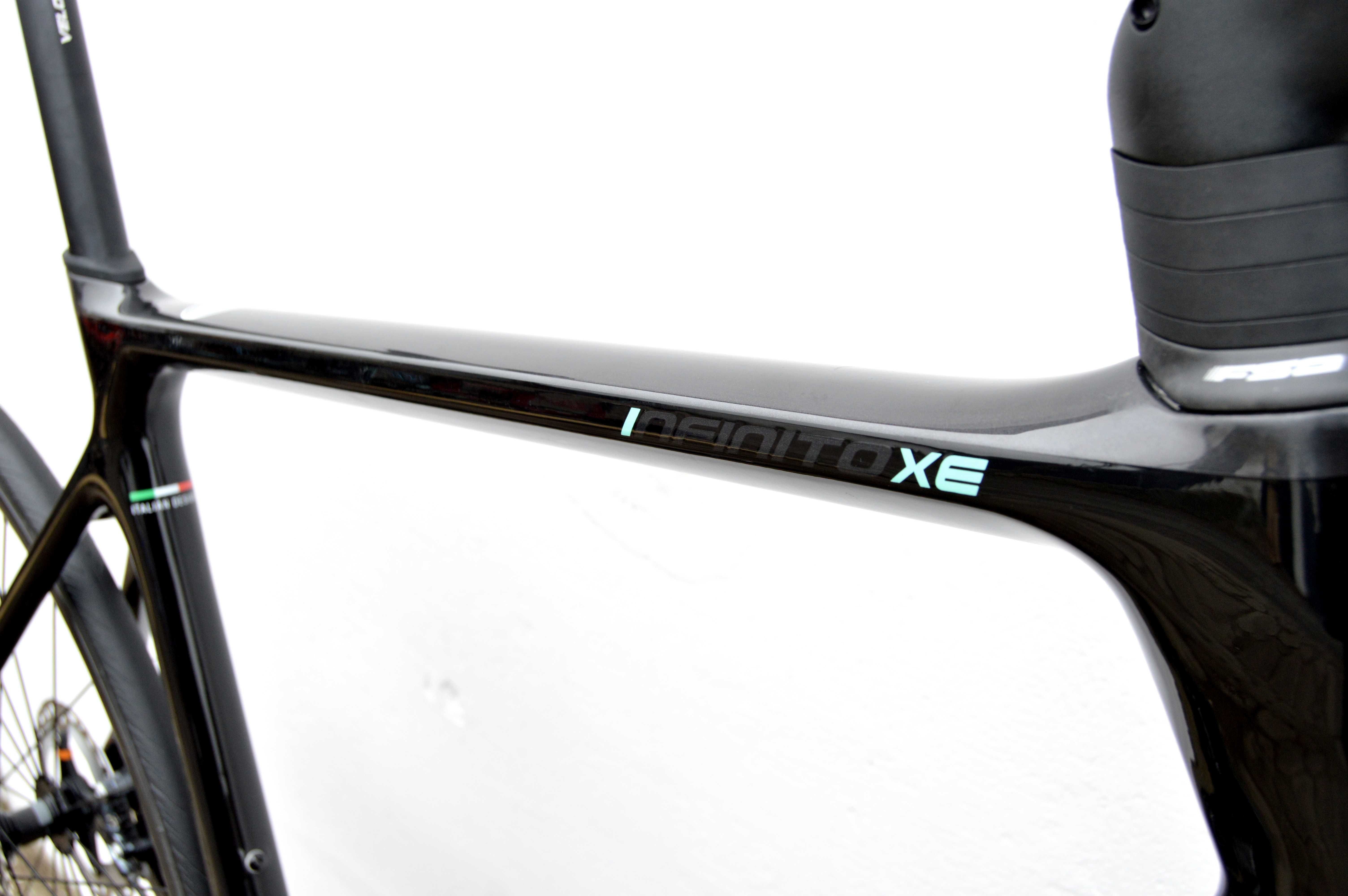 BIANCHI INFINITO XE DISC Ultegra 59 2x11 carbon Endurance Komfort szos