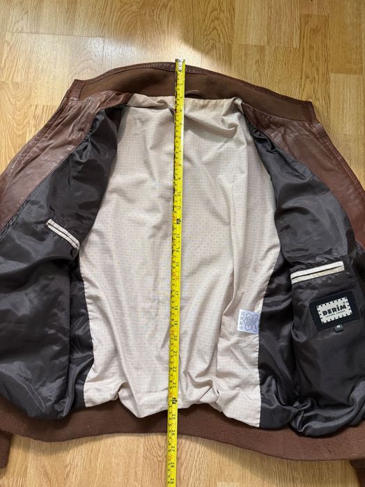 Натуральна шкіряна чоловіча куртка з сатиновим підкладом