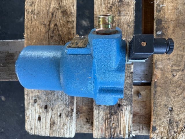 ciśnieniowy filtr oleju nowy