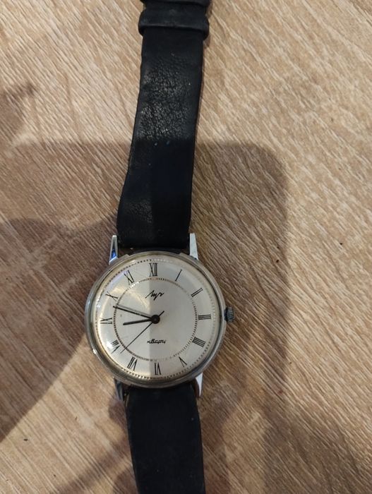 Zegarek Łucz De luxe