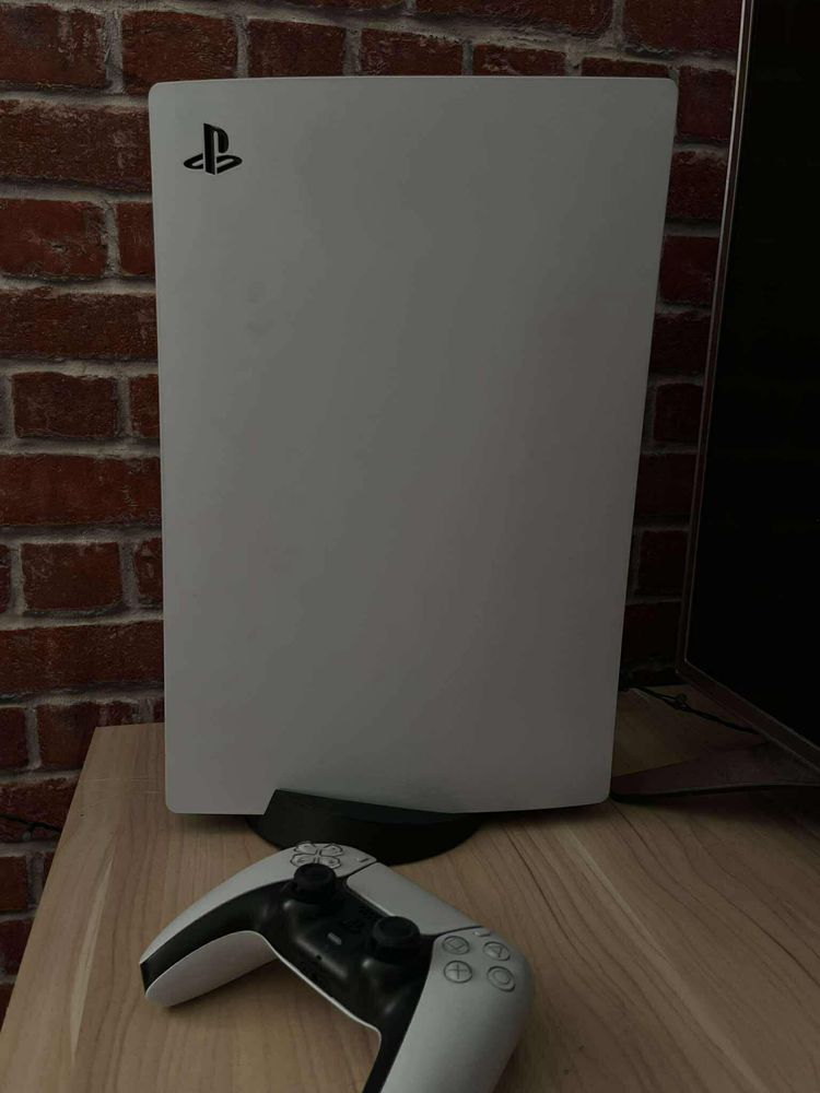 PS5 z napędem bardzo zadbana