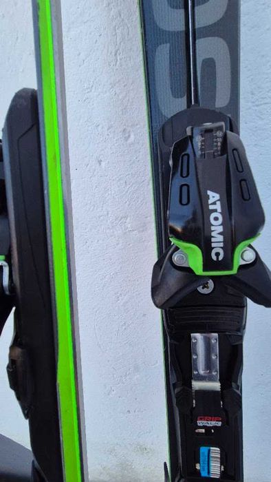 narty ATOMIC redster x7wb 160 cm