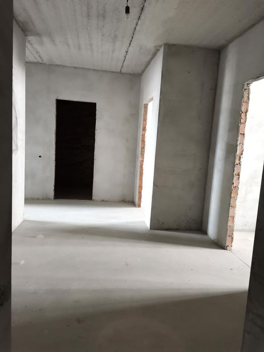 Рауш! Улюблена класична 2к! Озерна! Ціна - шара!