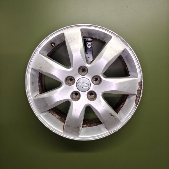 Felgi KIA 17" 5x114.3 7j et41 #1004