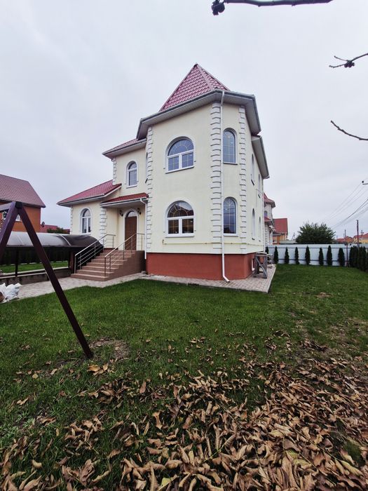 Продаж будинку в місті Бровари