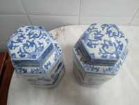 Potes chineses em porcelana pintados á mão