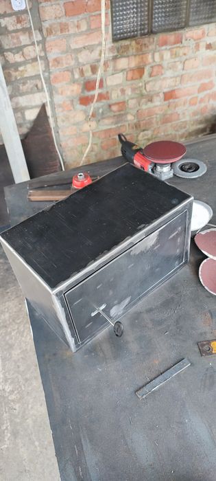 Сейф внутрішній 200×200×350