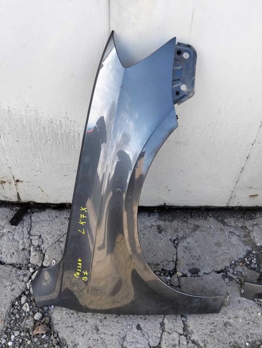 Volkswagen Passat B7 zderzak przedni błotnik LK7X PDC xenon grill