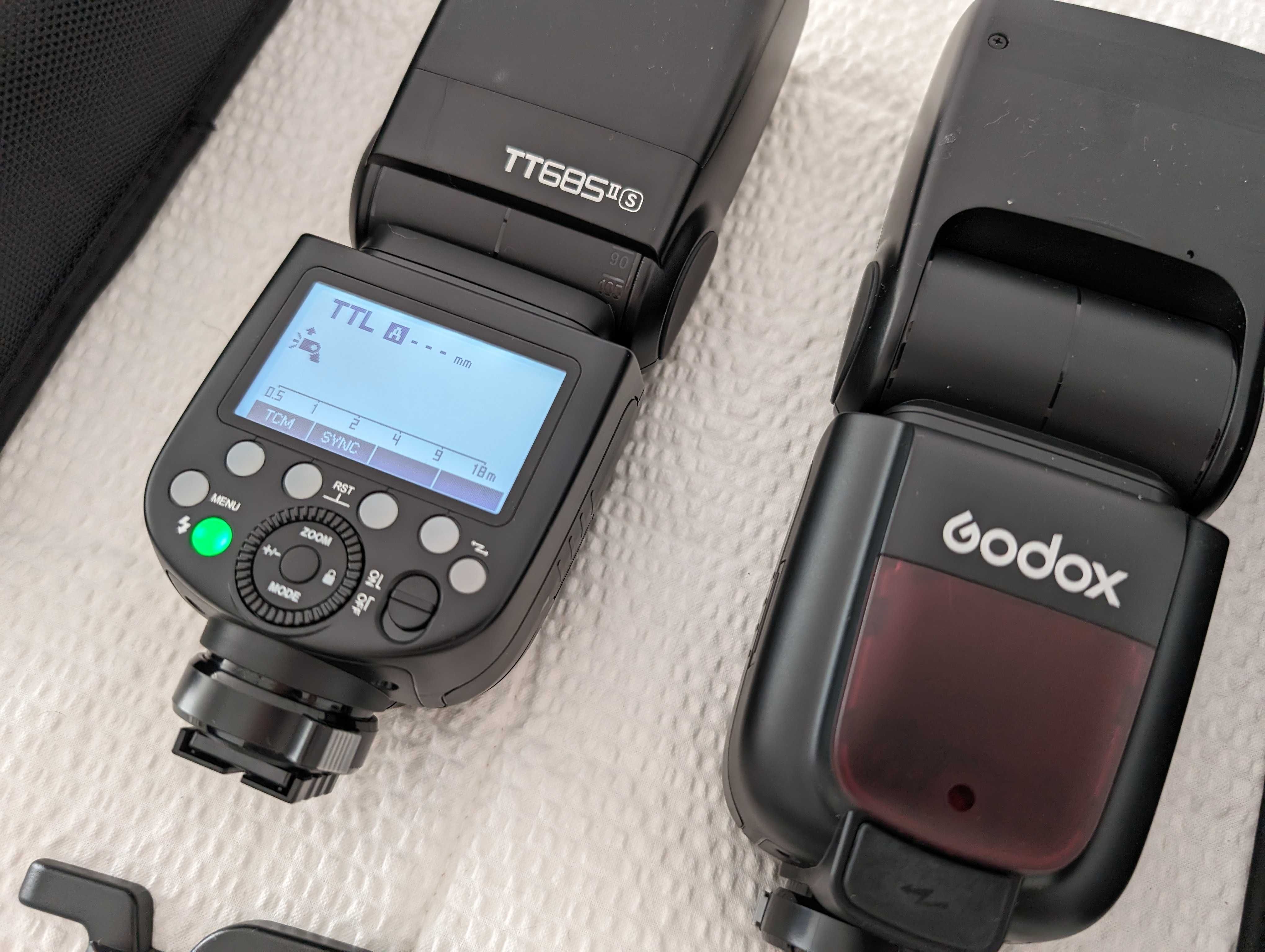 2 X Flash Godox TT685IIs (para câmaras Sony)