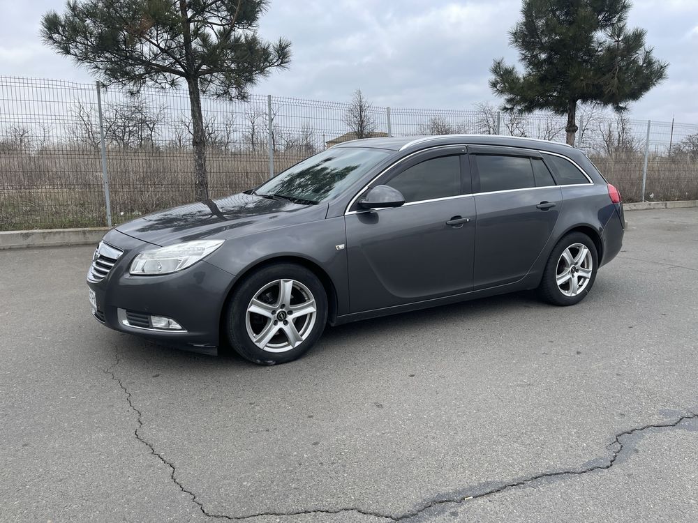 Продам Opel Insignia