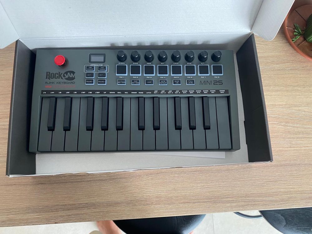 MiDi Controller 25keys Rockjam