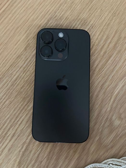 iPhone 14 Pro como novo