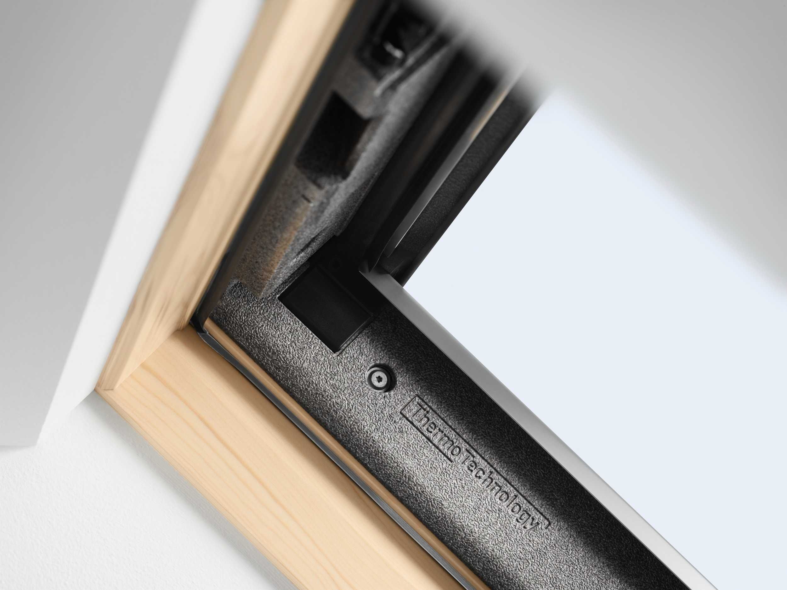Okno dachowe - VELUX GLL 1064 MK06 78x118cm - najcieplejsze szyby!