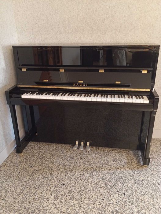 Piano Kawai 300 Novo