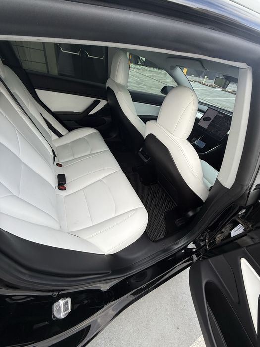 Tesla 3 Performance 82 KWt! Dual Motor!513л.с Максимальна комплектація