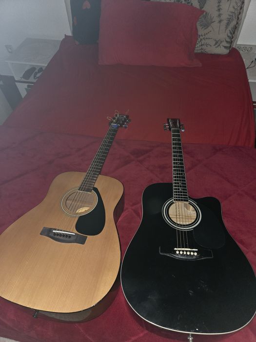 Vendo 2 violão e um vibralegs