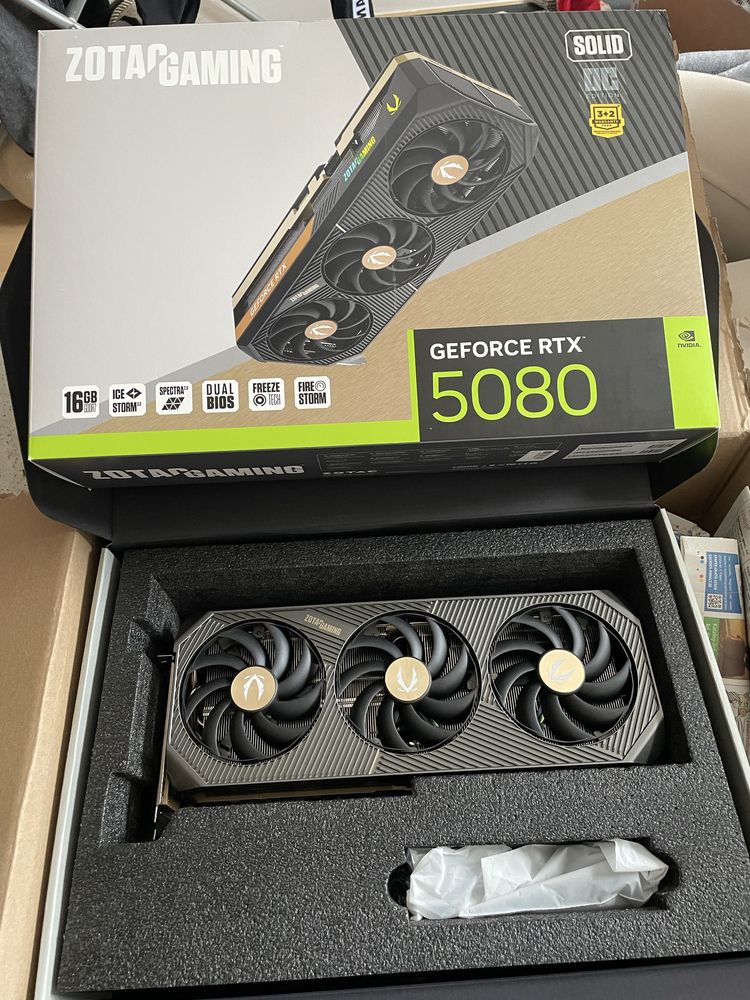 RTX 5080 Zotac Solid OC
