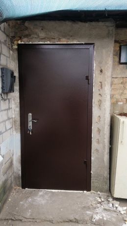 Двери от7500 грн.металлические входные тамбурные,квартирные,в дом,техн