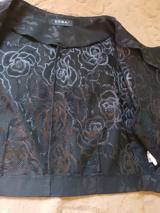 Bolerko czarne  z wzorami  Kobax rozm 42