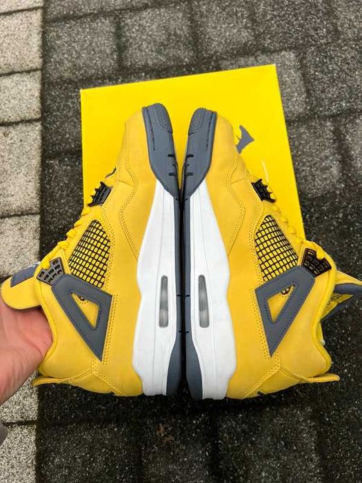 "Buty koszykówki "Air_Jordan_4_retro_tour_yellow_Roz.42