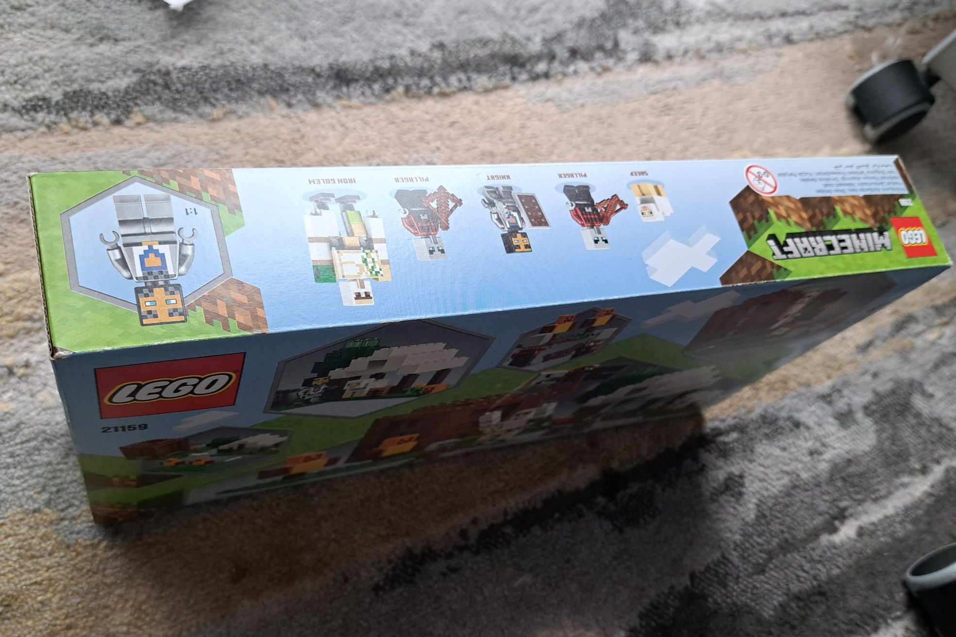 LEGO Minecraft 21159 Kryjówka rozbójników NOWE