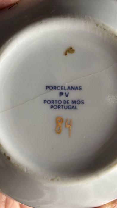 Jarra e Guarda Jóias em Porcelana