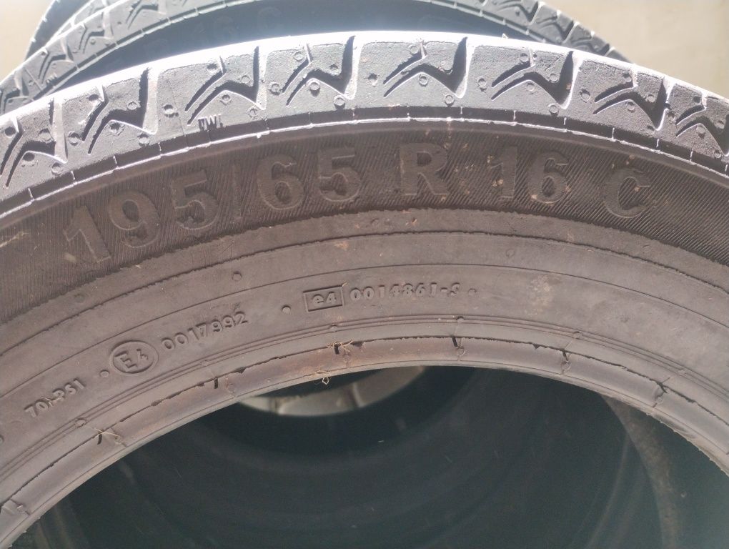 195/65R16C semperit opony letnie komplet