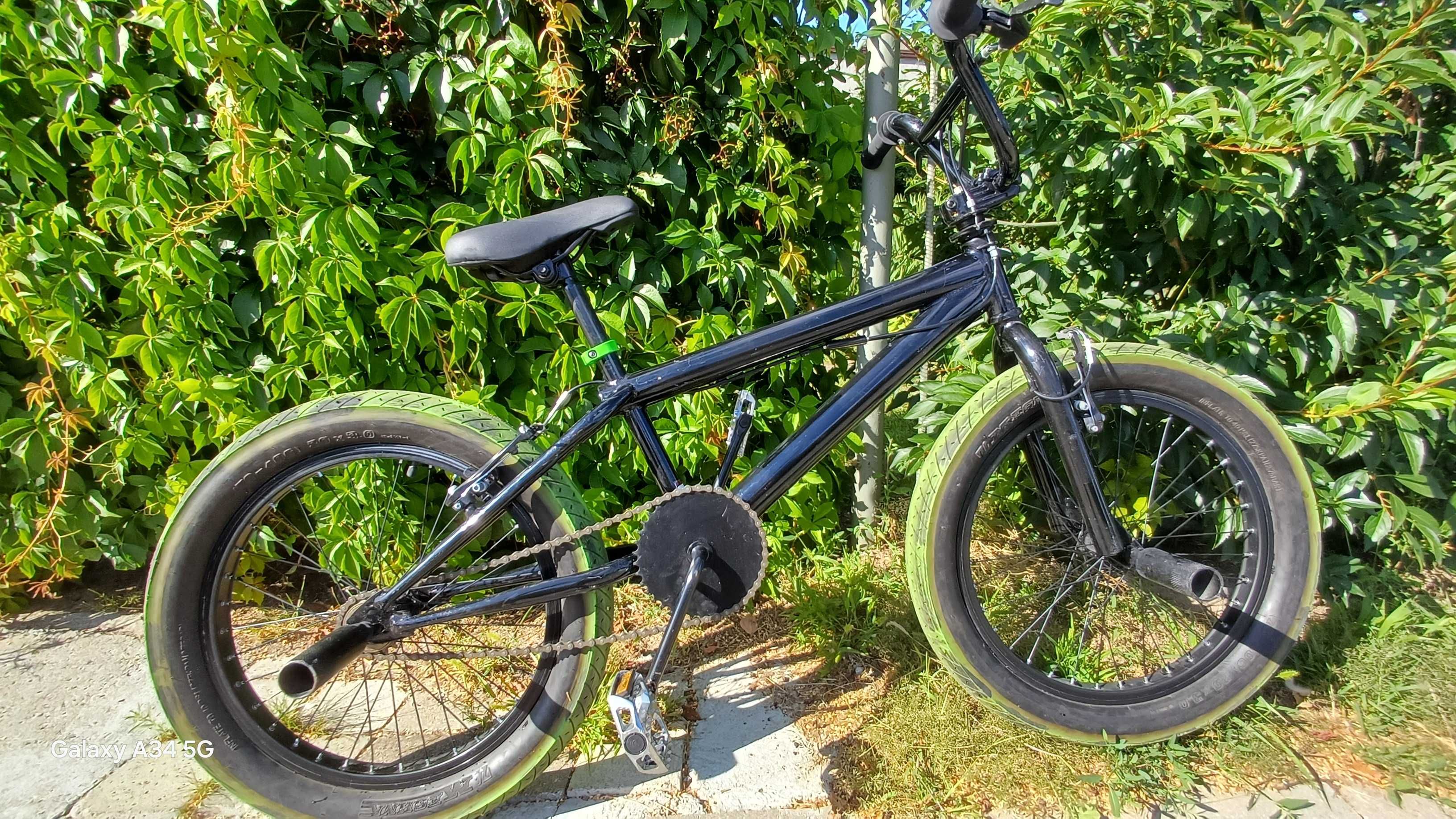 Bmx Fatt (bez naklejek)