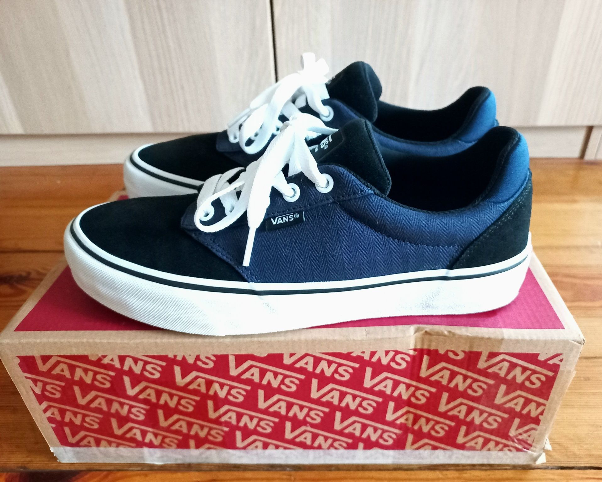 Vans Męskie Sneakersy Atwood Deluxe Blue r. 42