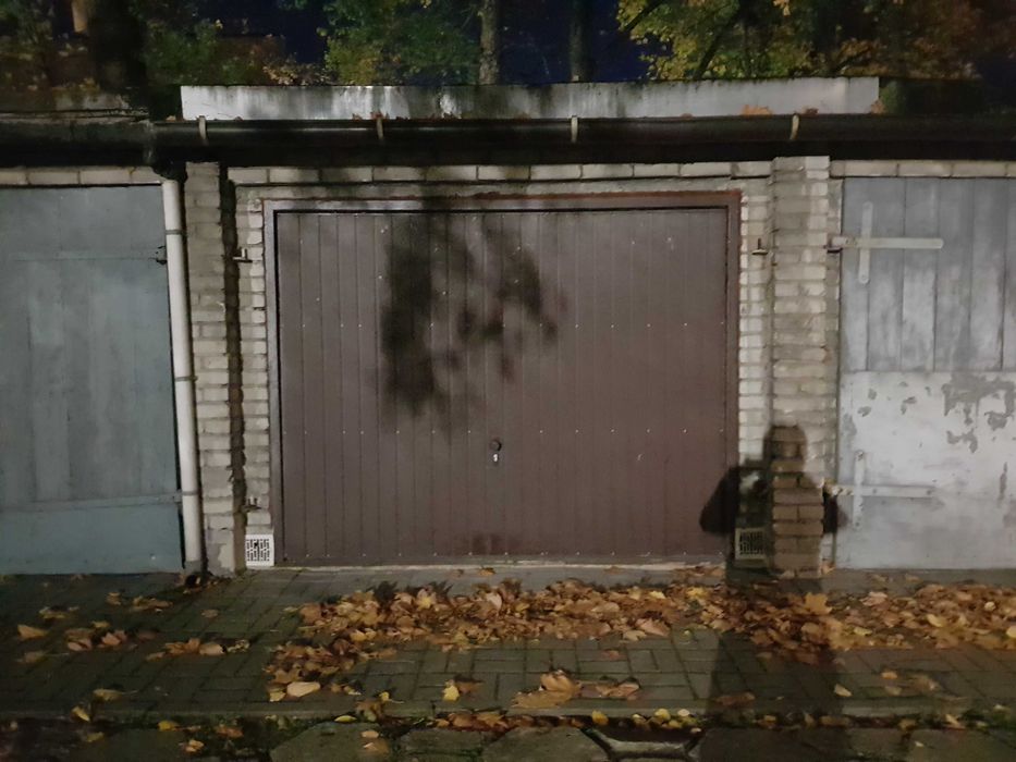 Garaż  murowany do wynajęcia  Piaseczno