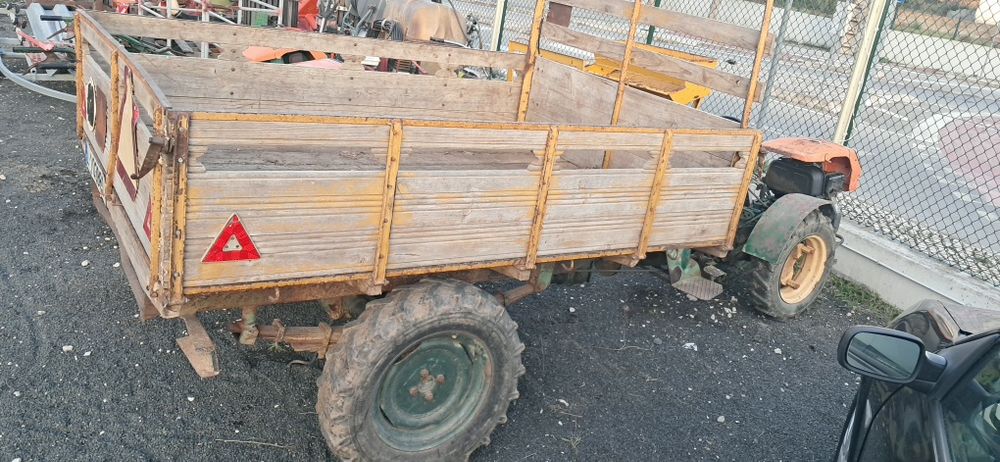 Motocultivador usado goldoni 14 cavalos com reboque