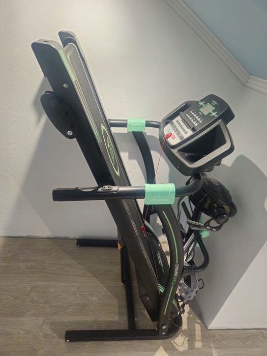 Passadeira Runner Vibrator CECOTEC