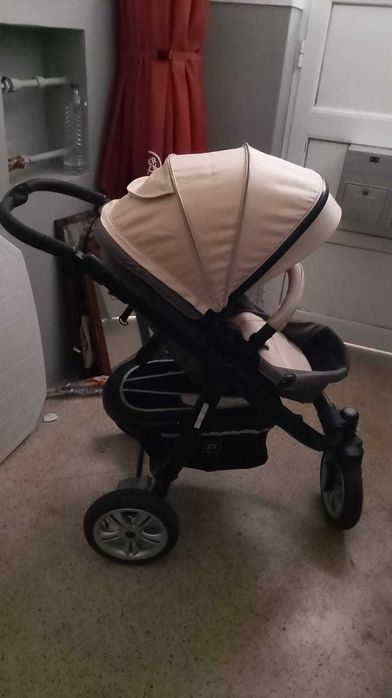 carrinho de bebebebê