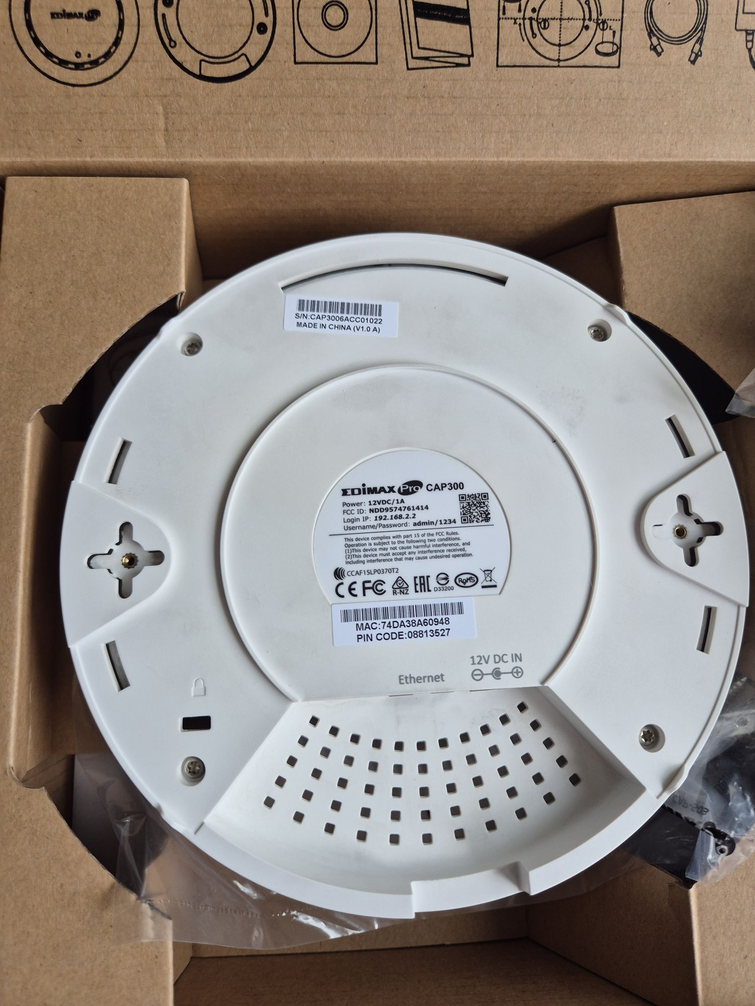 Antena Wi-Fi Edimax Pro CAP300 Access Point, Bridge, Repeater