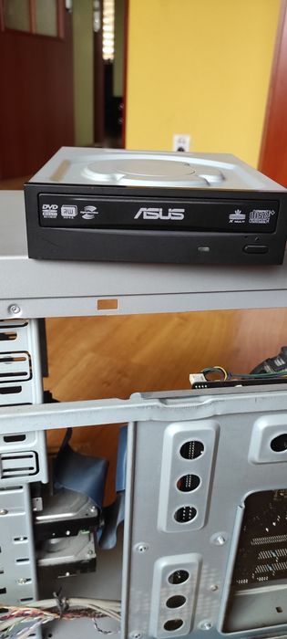 Nagrywarka DVD do komputera wewnętrzna Asus