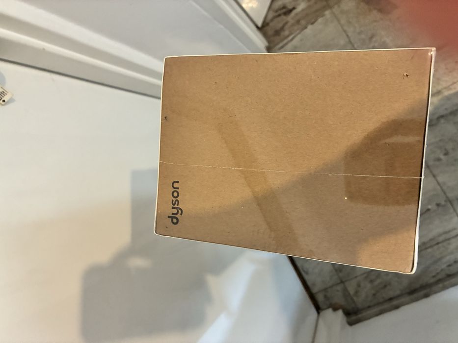 Suszarka Dyson Supersonic Stal / Fuksja