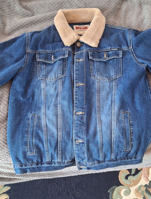 Продажа новой джинсовой куртки на меху