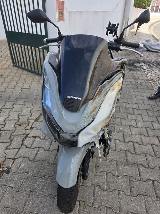 Honda PCX 125 ANO 2025
