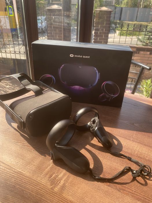 Окуляри VR Oculus Quest 64 GB ГАРНТІЯ + 40 Ігор НАЗАВЖДИ