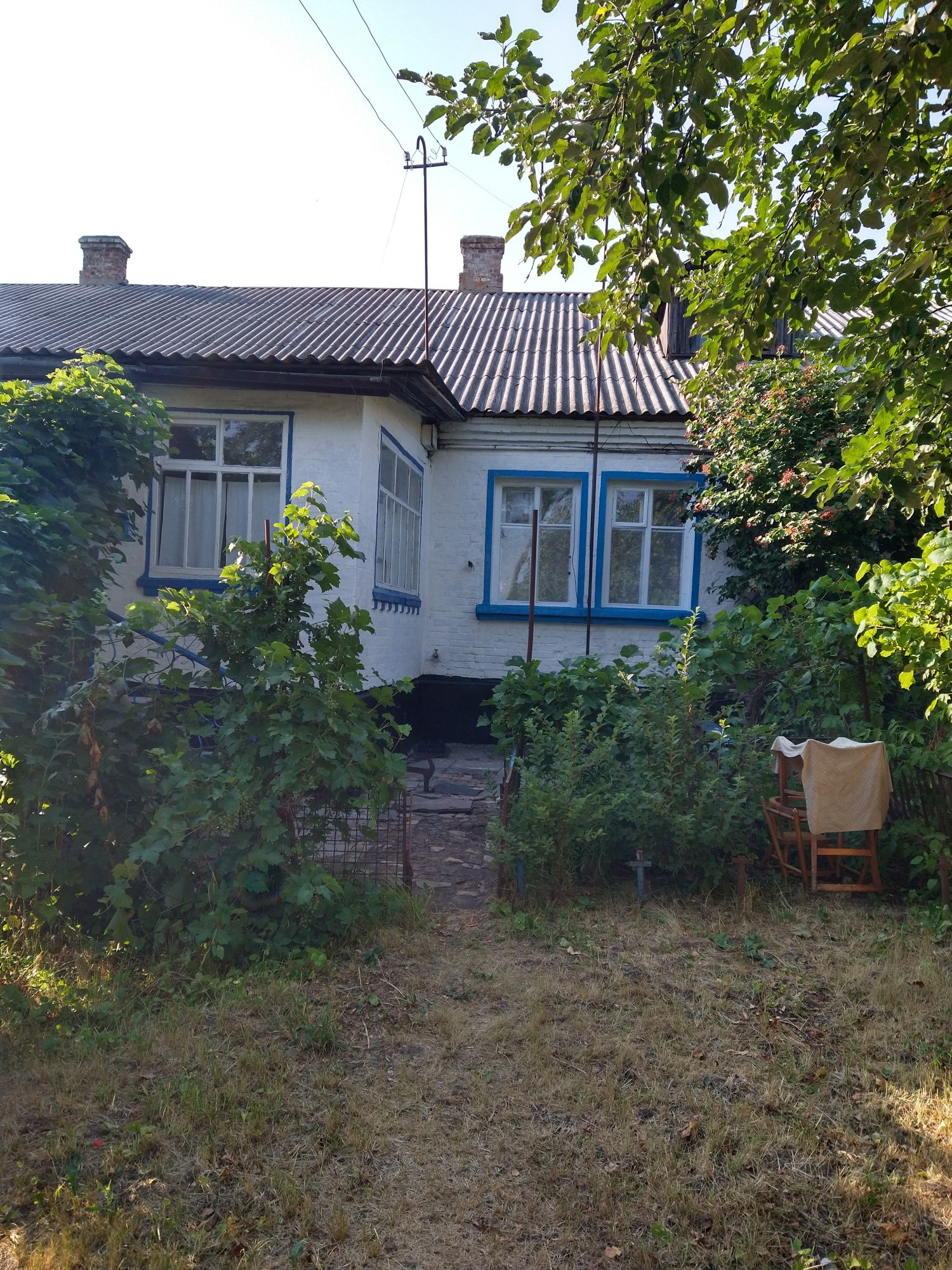 Продається квартирав районі цукрового заводу.