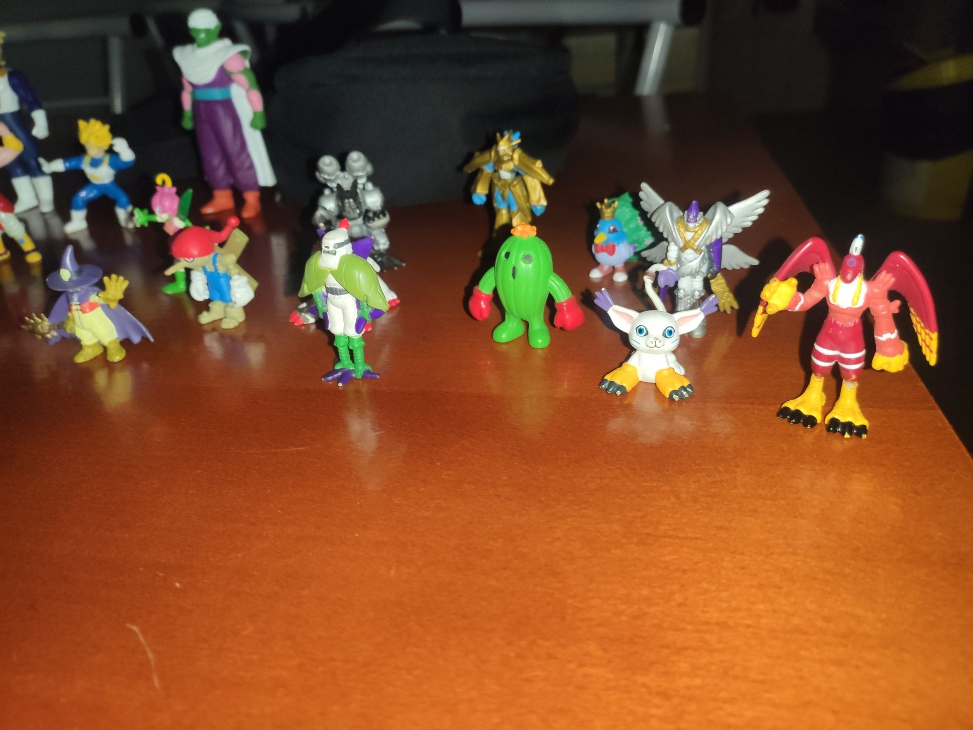 Conjunto mini figuras Digimon