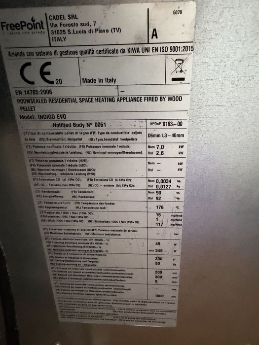 Salamandra a pellets