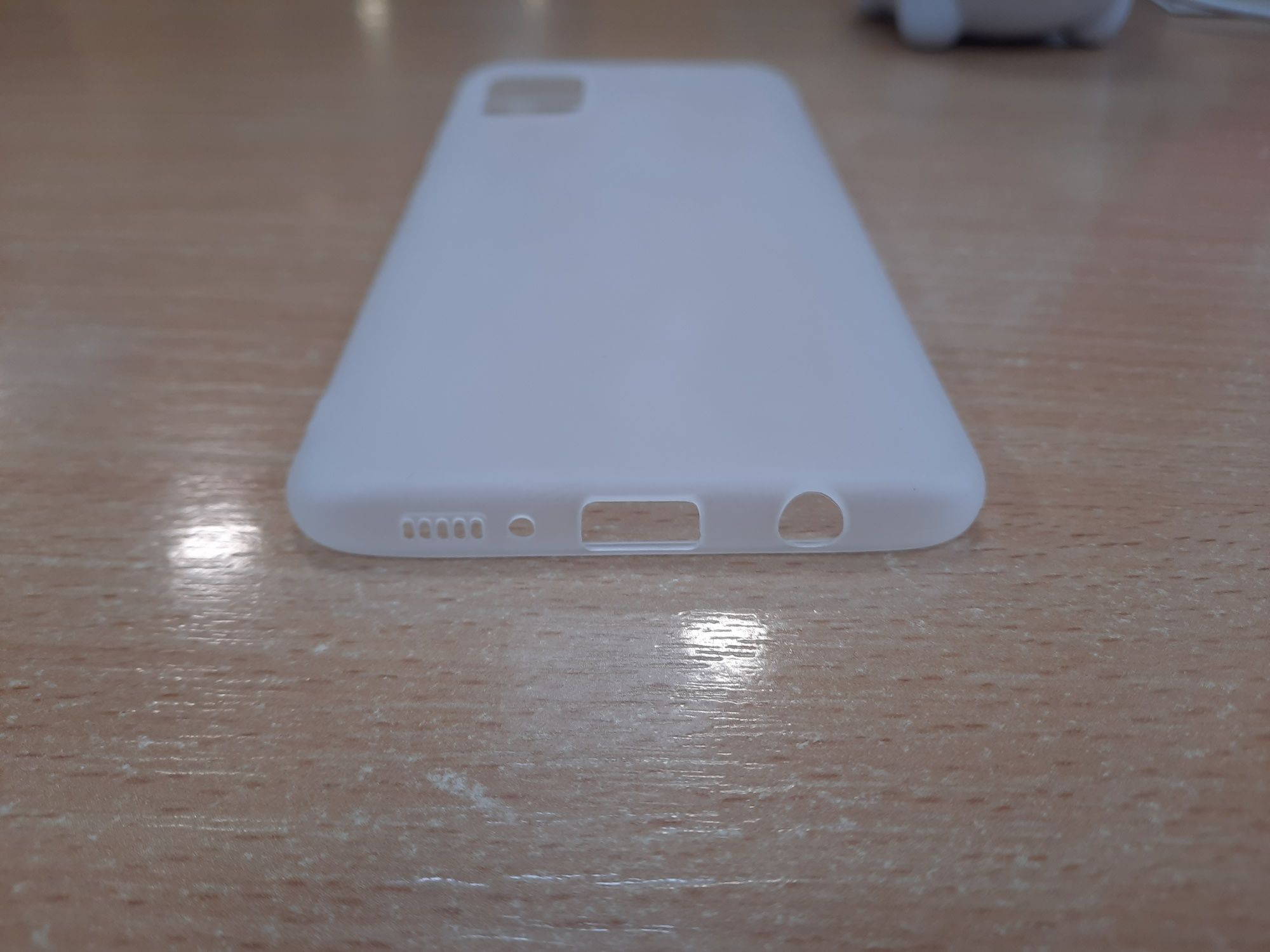 Чехол для Samsung A51 — новый, матовый, белый