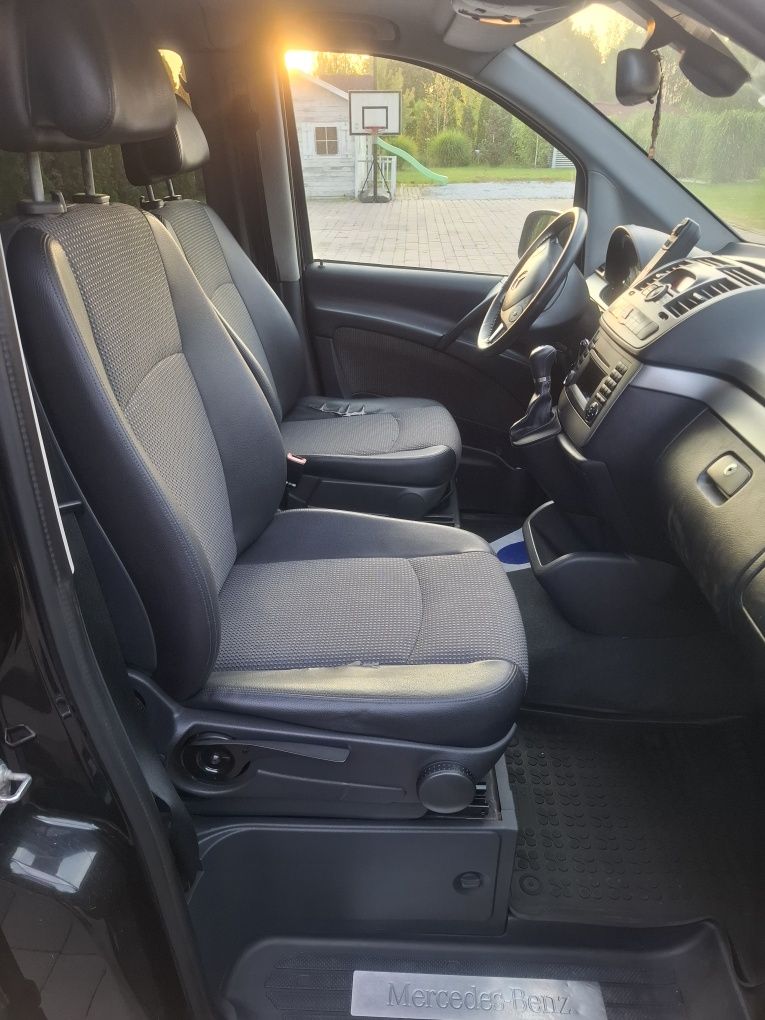Mercedes Viano 8 osobowy