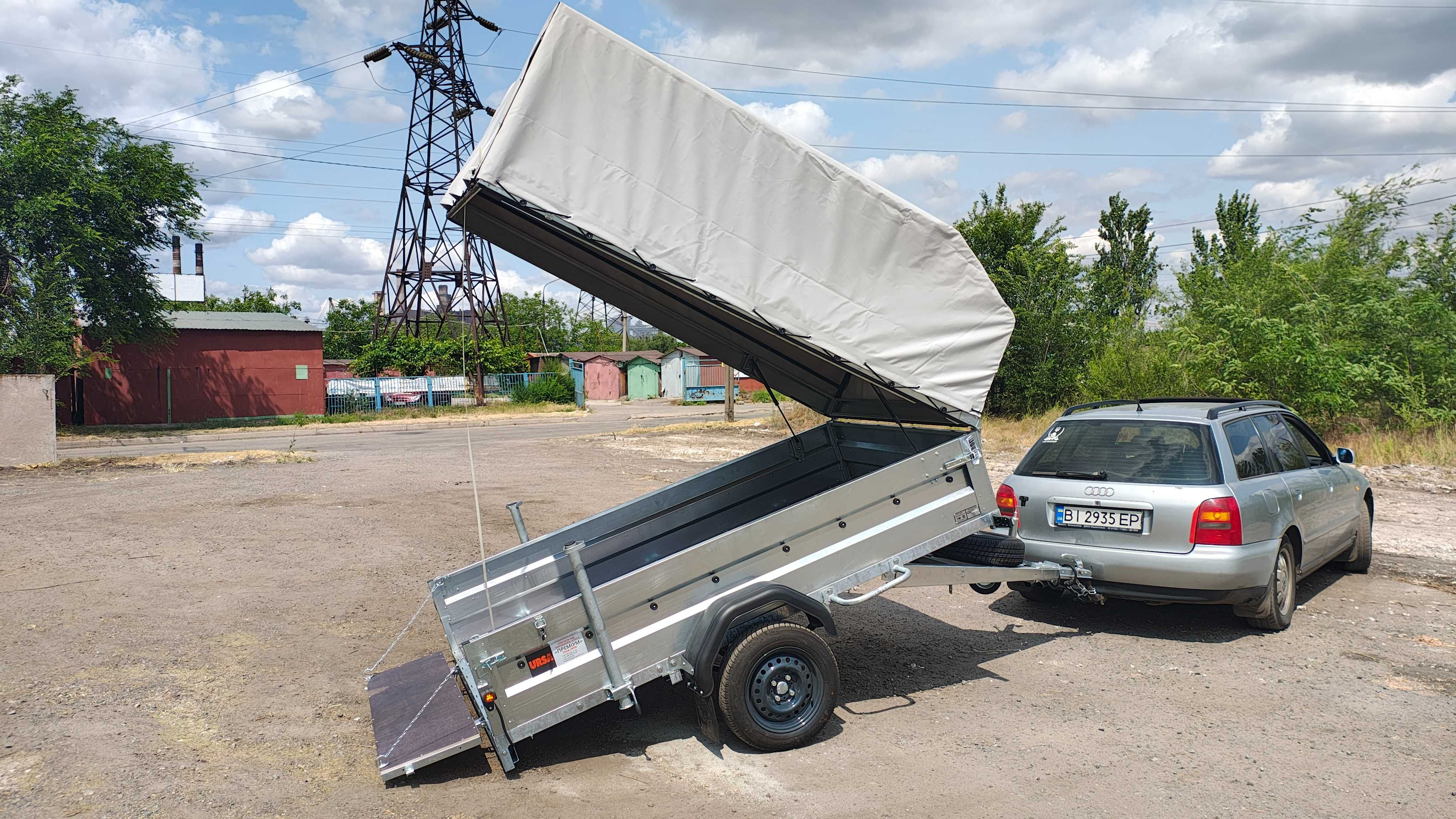 Причіп для перевезення квадроциклу.